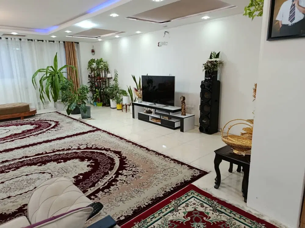 آپارتمان ۳ خواب مستر سالن بزرگ