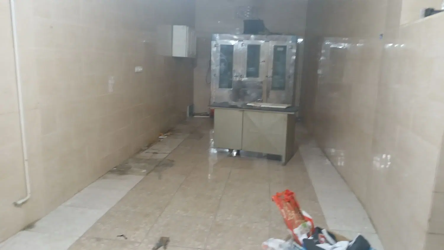 مغازه فروشی