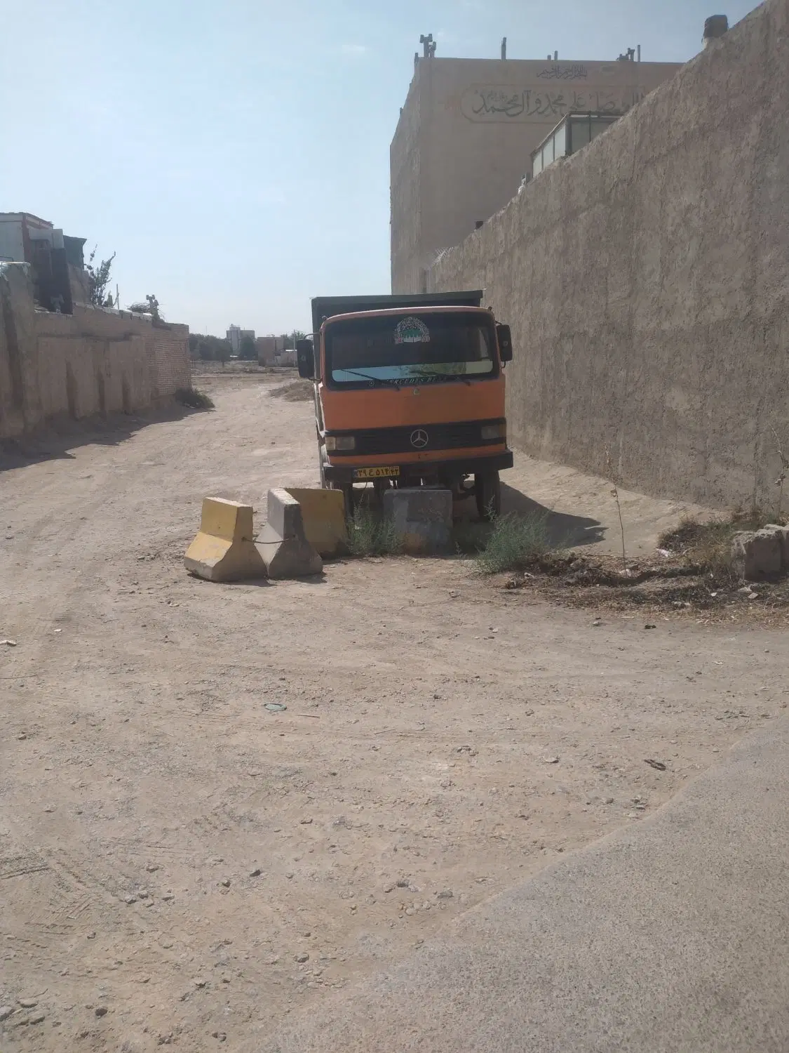 زمین مسکونی با پروانه