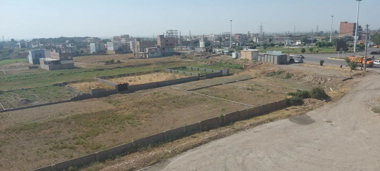 زمین مسکونی