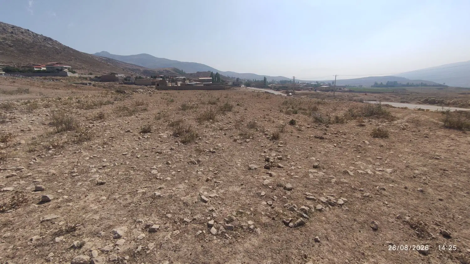 زمین سر سه راه وامنان کاشیدار نراب