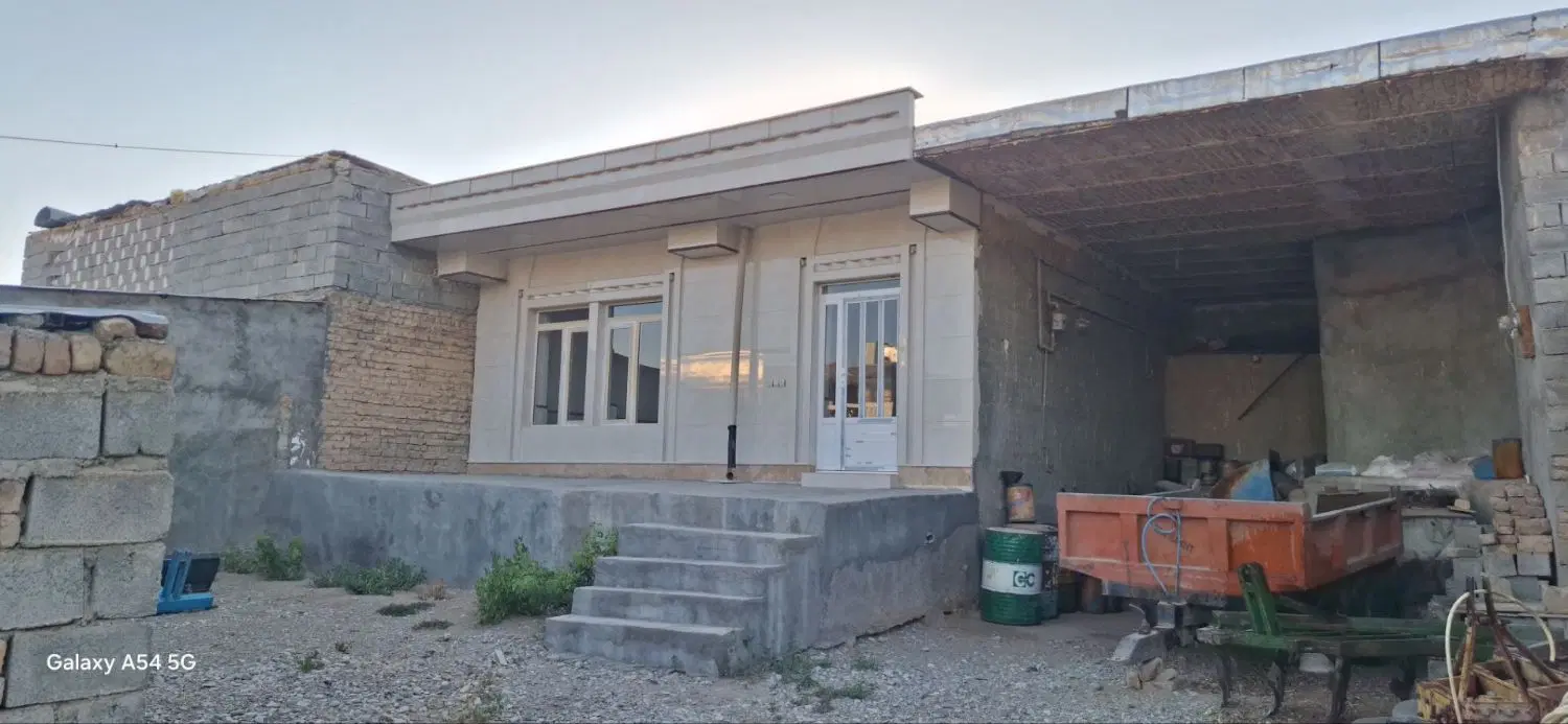 خانه روستایی باتمام امکانات نما شده قیمت توافقی