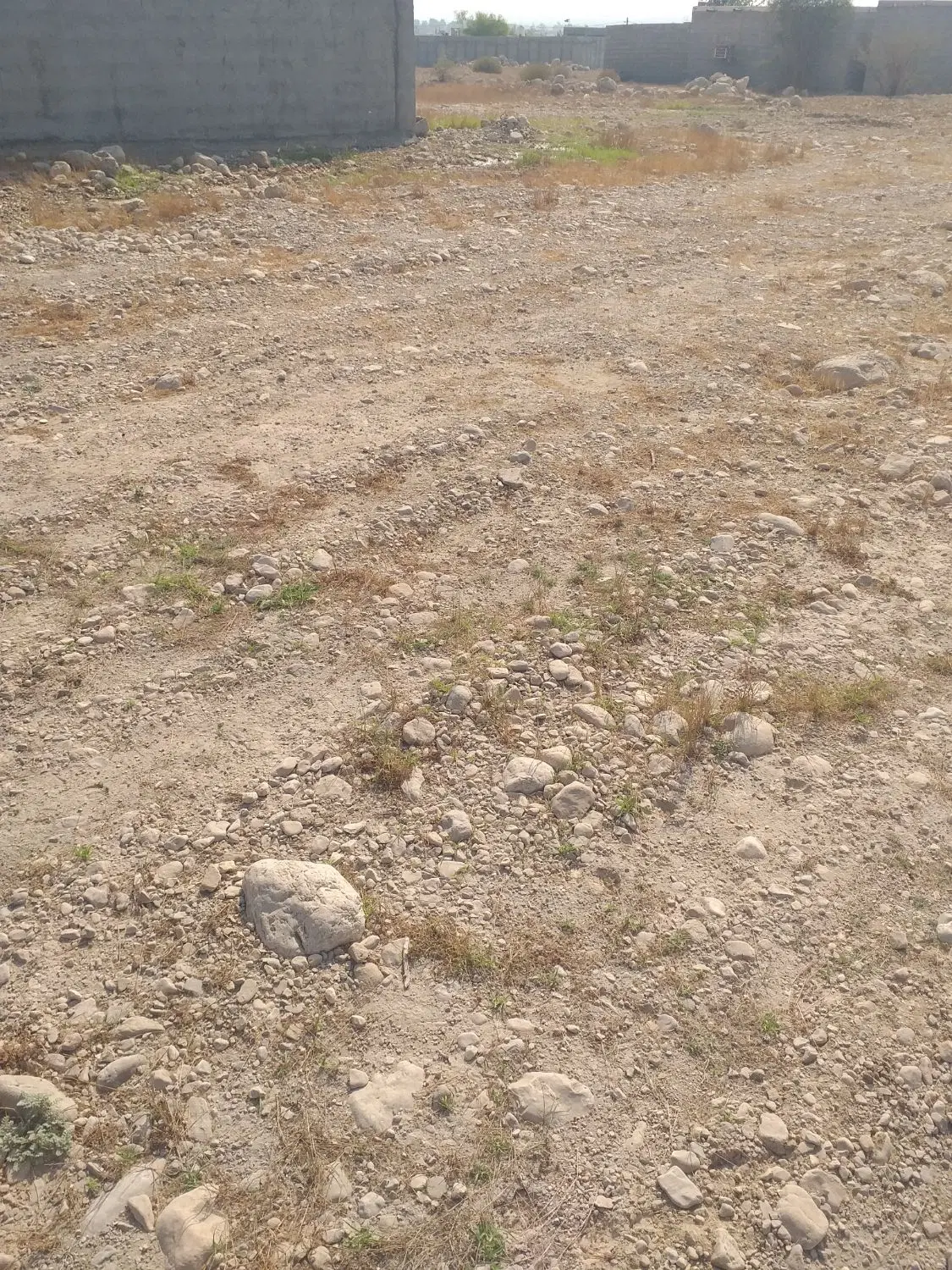 زمین ۵۰۰متری  ۳۰۰متری
