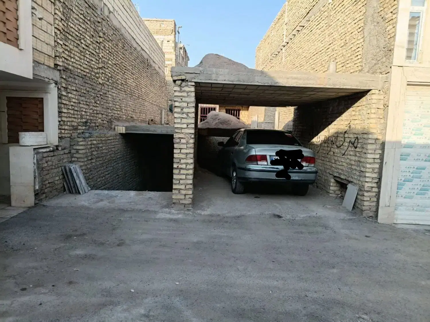 زمین نیمه ساز بلوار ازادگان 104متری