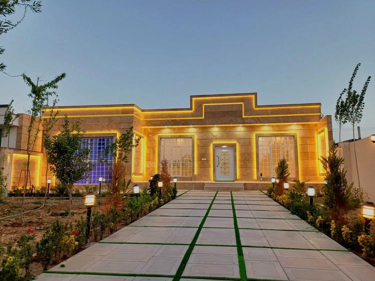 باغ ویلا اماده
