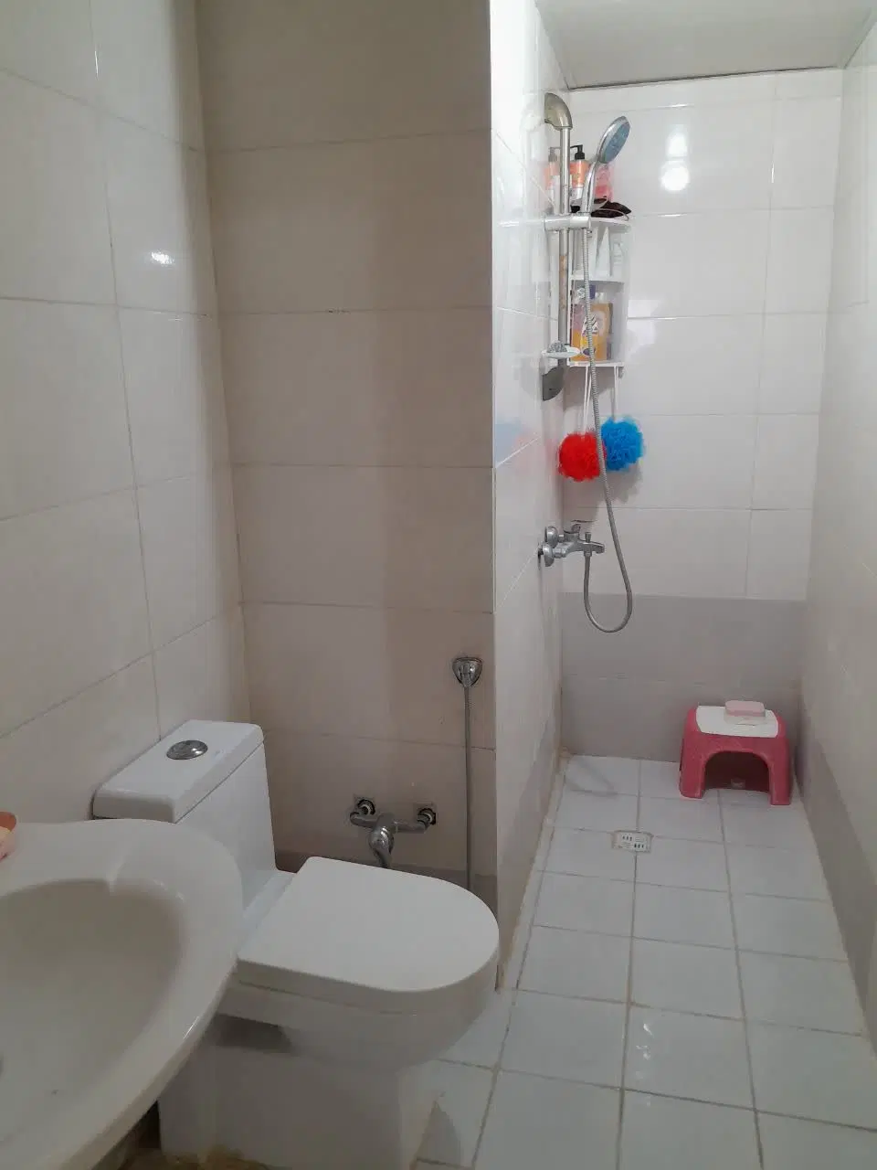 ۳ خواب طبقه ی یکی مونده به آخر