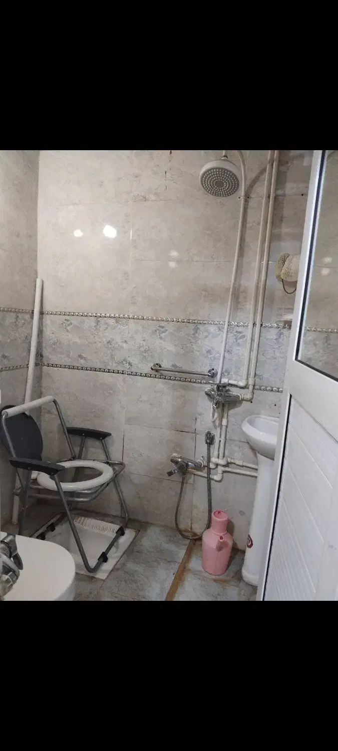 خانه گلنگی دوطبقه مستقل اجاره فوری