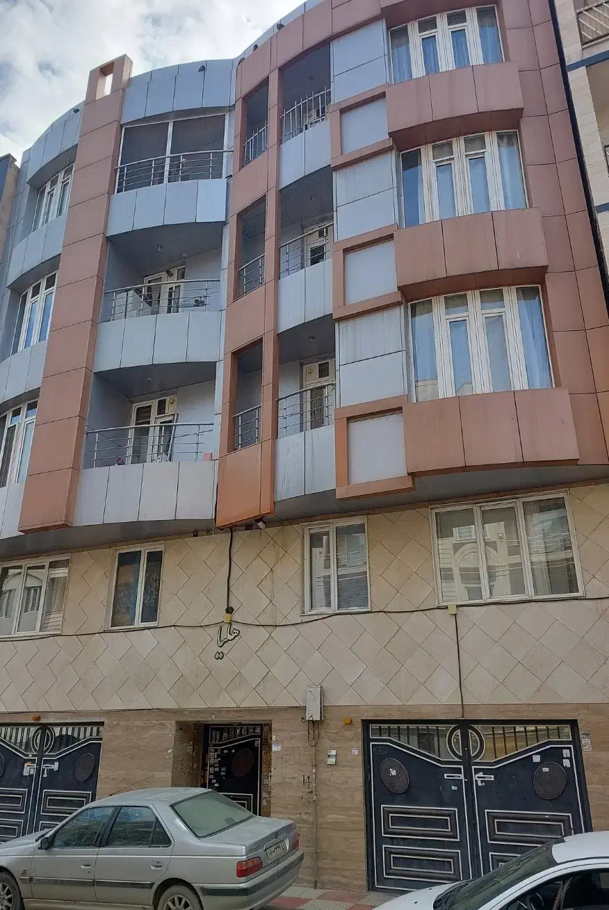 آپارتمان ۱۰۵ متری شالمان