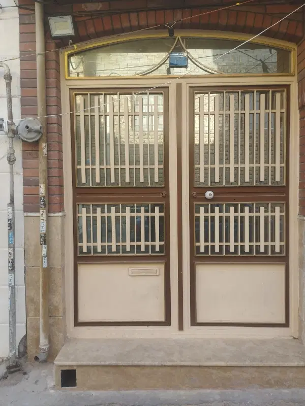 خانه ۱۲۰ متری حیاط دار