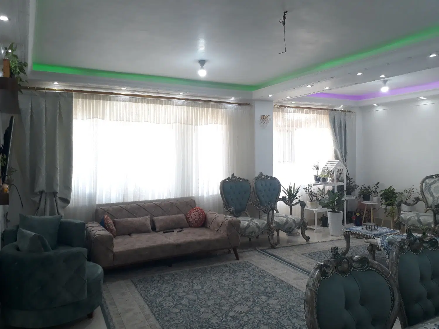 فروش واحد مسکونی طبقه دوم