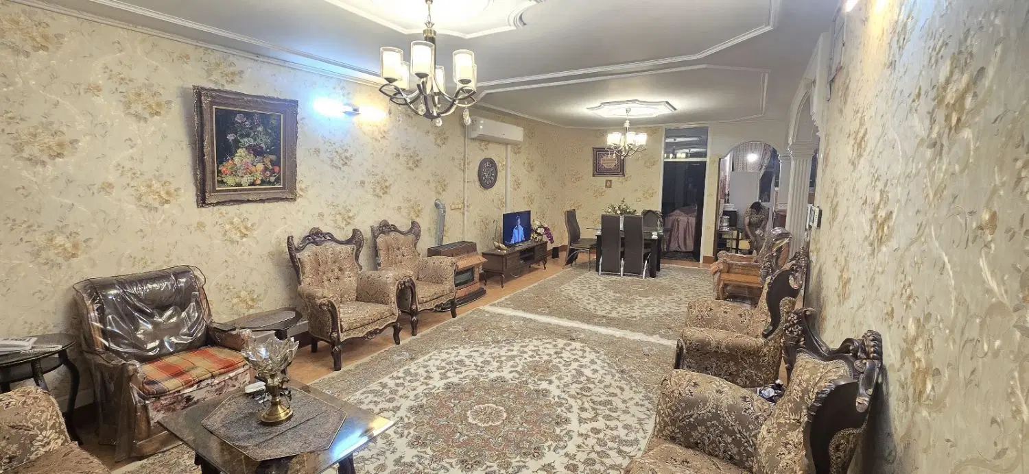 خانه ویلایی قاضی اباد