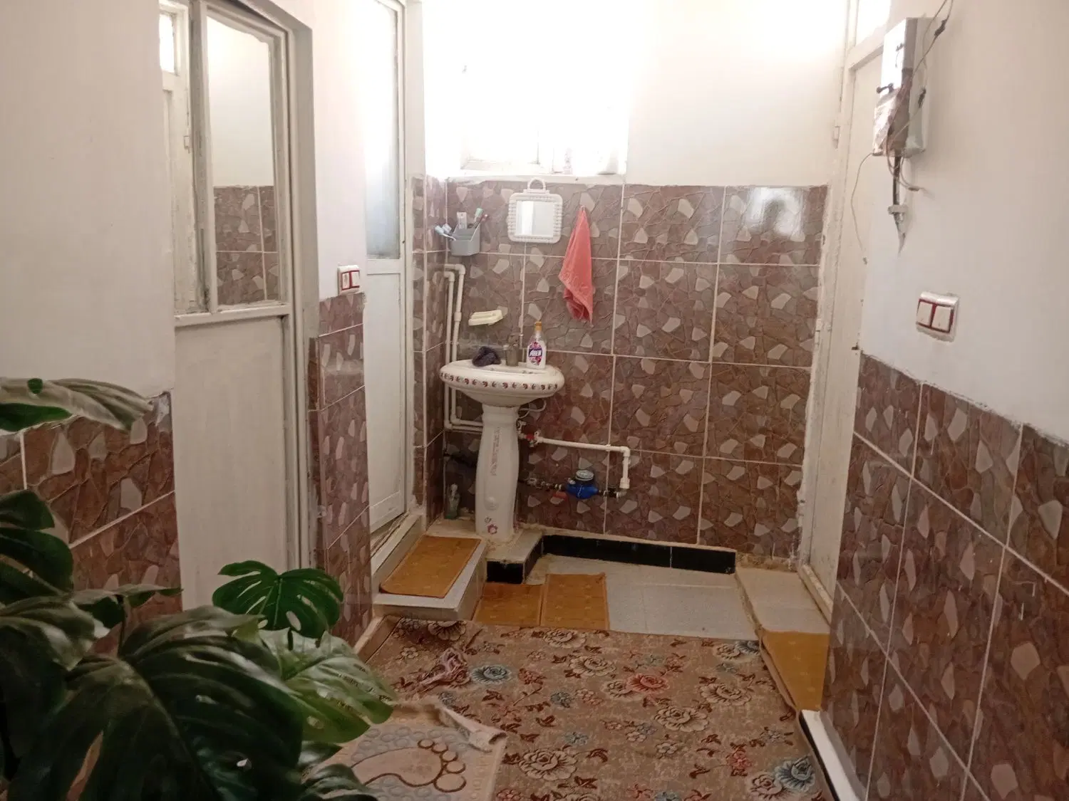 خانه ویلا کانی دینار