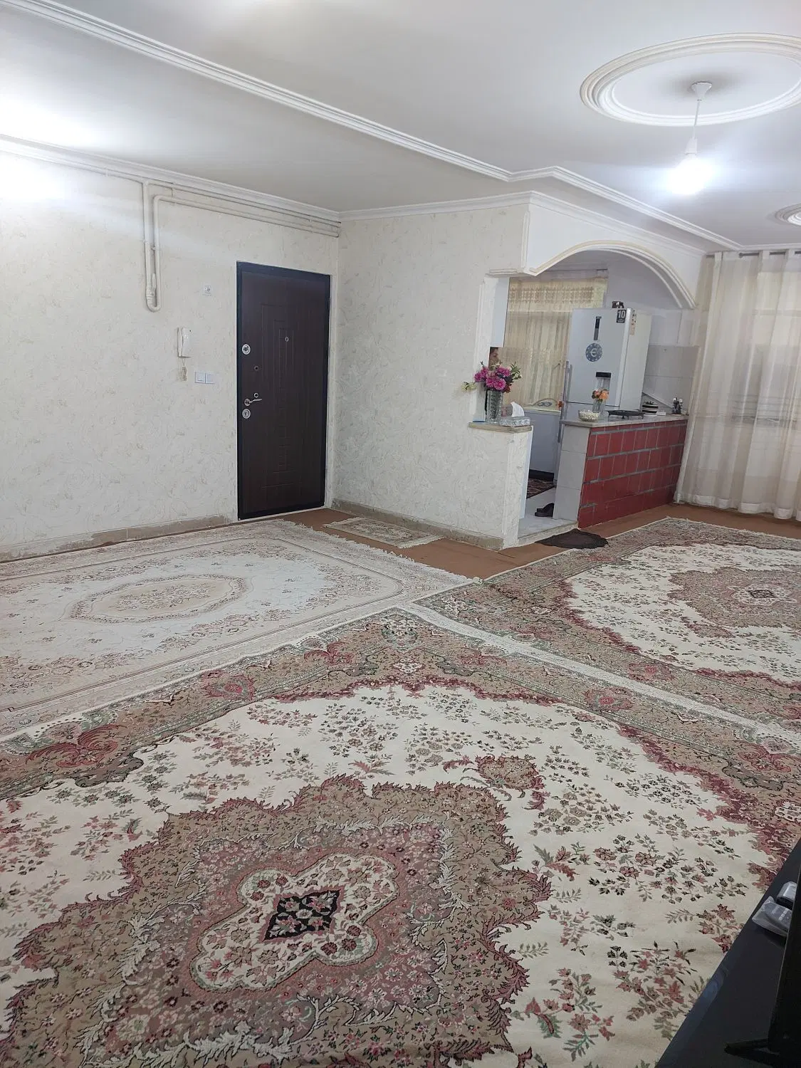 فروش آپارتمان ۹۰ متری شهرک فرهنگیان