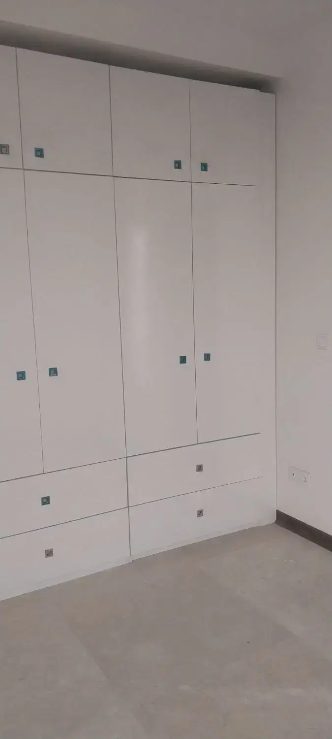 ۱۲۰ متری تک واحدی کریمشاهیان