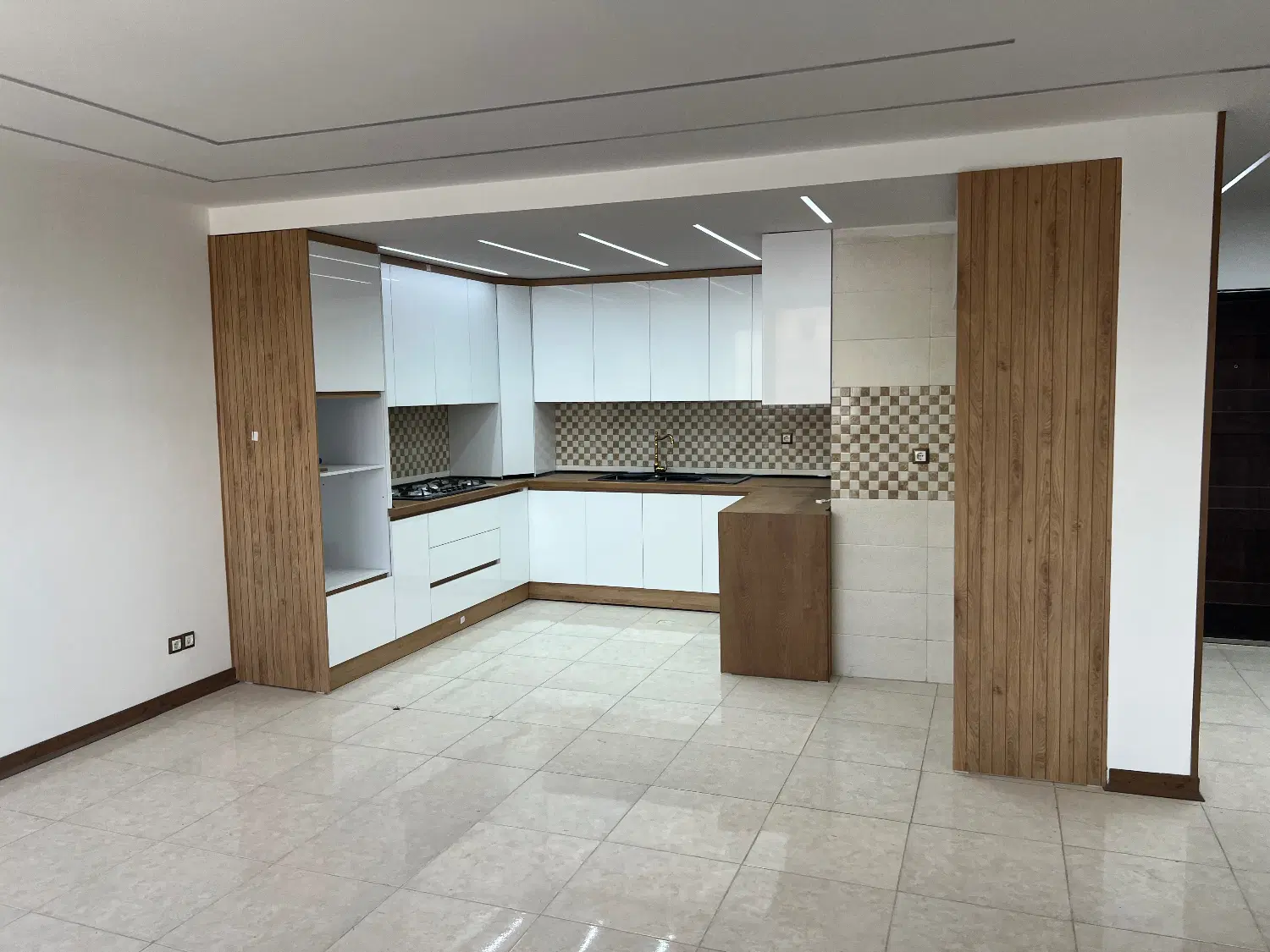 فروش آپارتمان دو خوابه