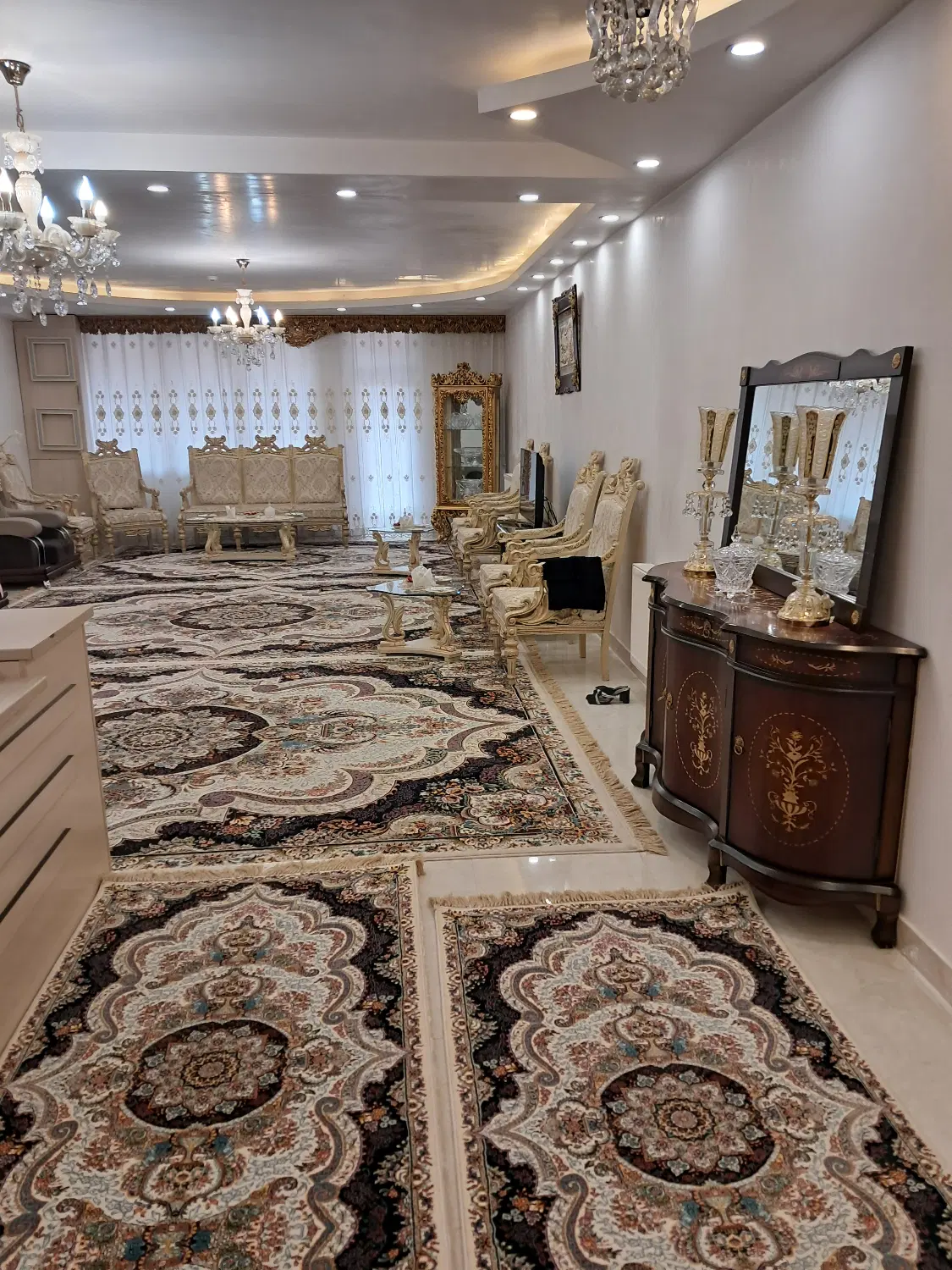فروش آپارتمان در چهارراه منصور