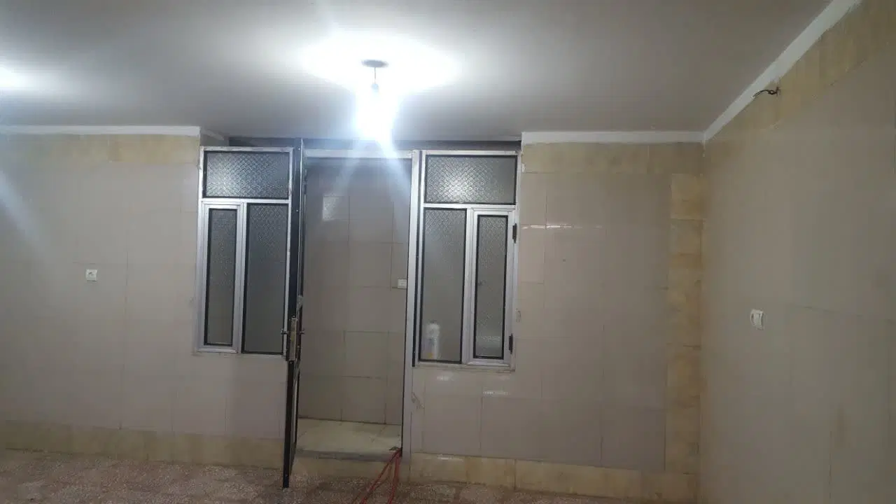 اجاره یک باب مغازه با زیرزمین