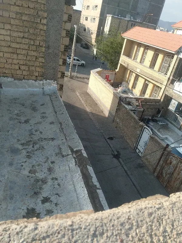زمین ۱۰۵متر مربع