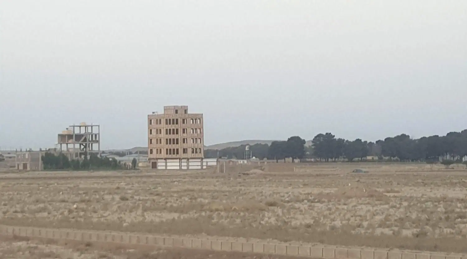 180متر زمین سند دار مسکونی (شهرک خلیج فارس)