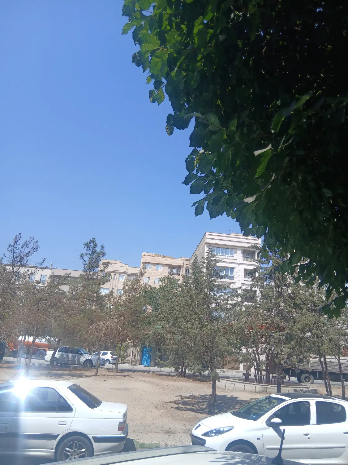 مشارکت در ساخت 300 متر جنت اباد شمالی