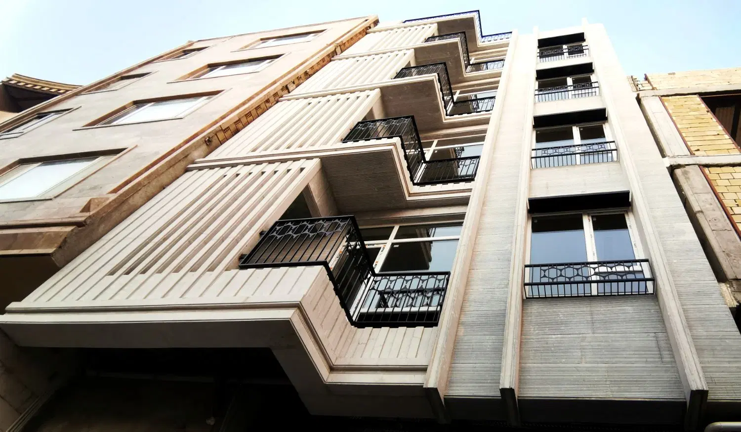 ۱۰۰ متری سنددار شهرک صدرا تهاتر و معاوضه بازمین