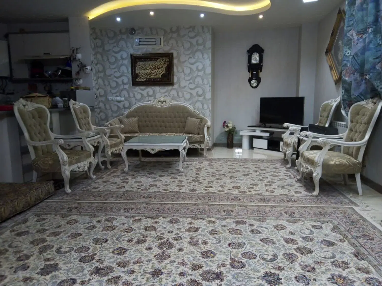 آپارتمان ۹۰ متری دوکله نور