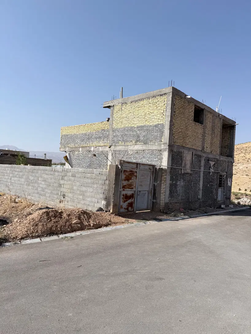 باغ ویلا ۴۲۰ متری با انشعابات کامل