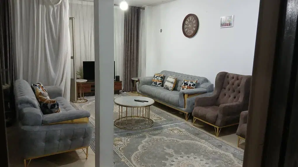 ۶۸ متر تک واحدی