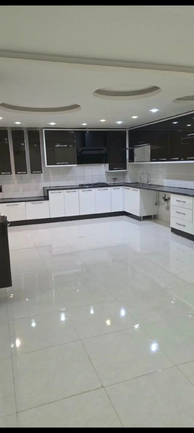 اپارتمان۱۷۵متر_تک واحد_لوکس