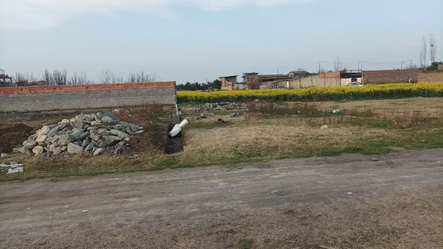 زمین مسکونی گلبرگ 11 بر کمربندی