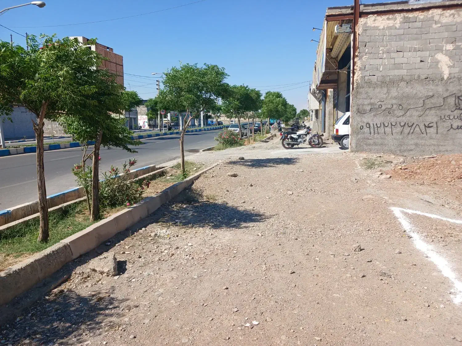 زمین ۱۴۰متر بحر خیابان