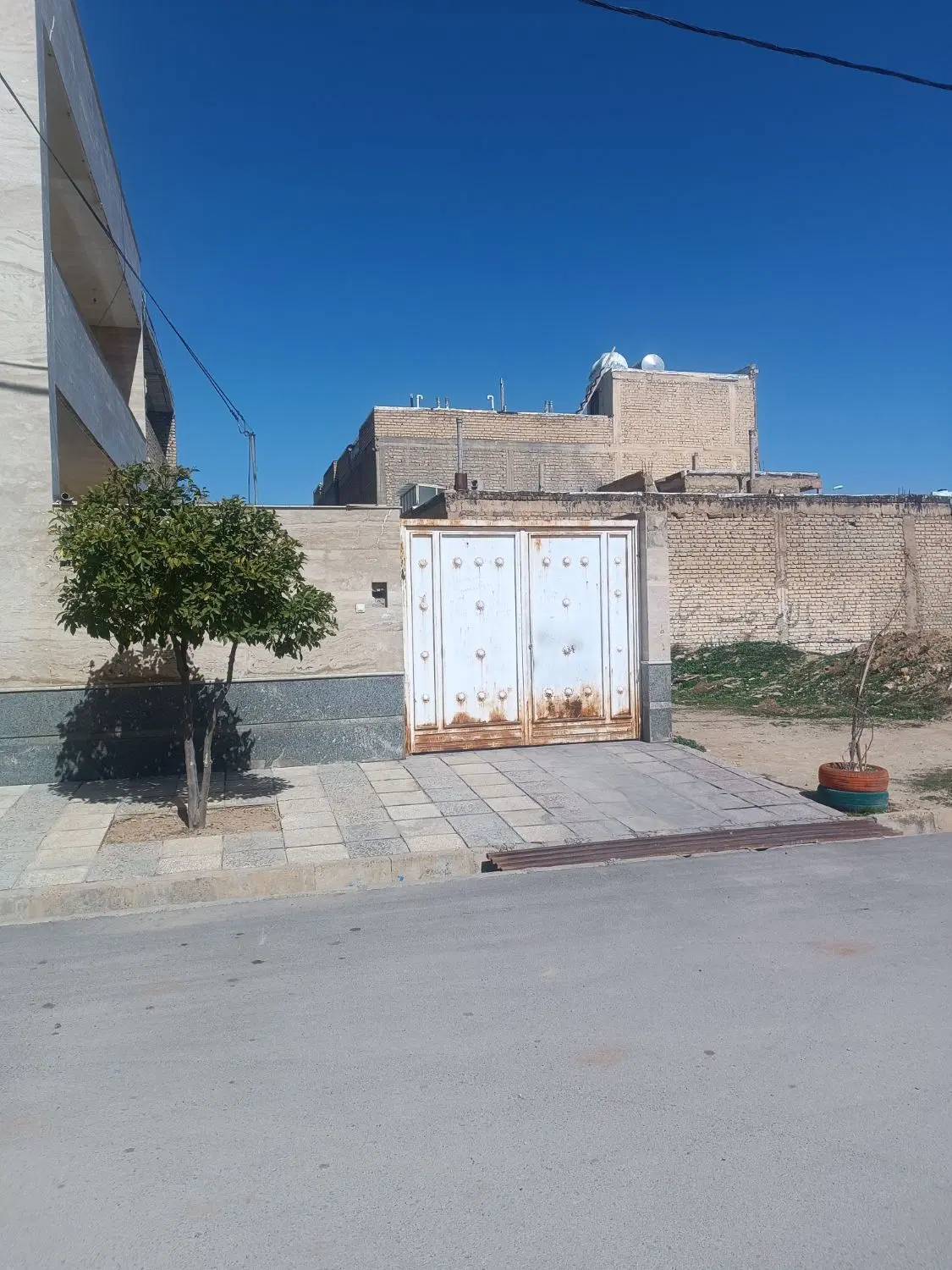 خانه دو طبقه با مغازه شهرک سامان