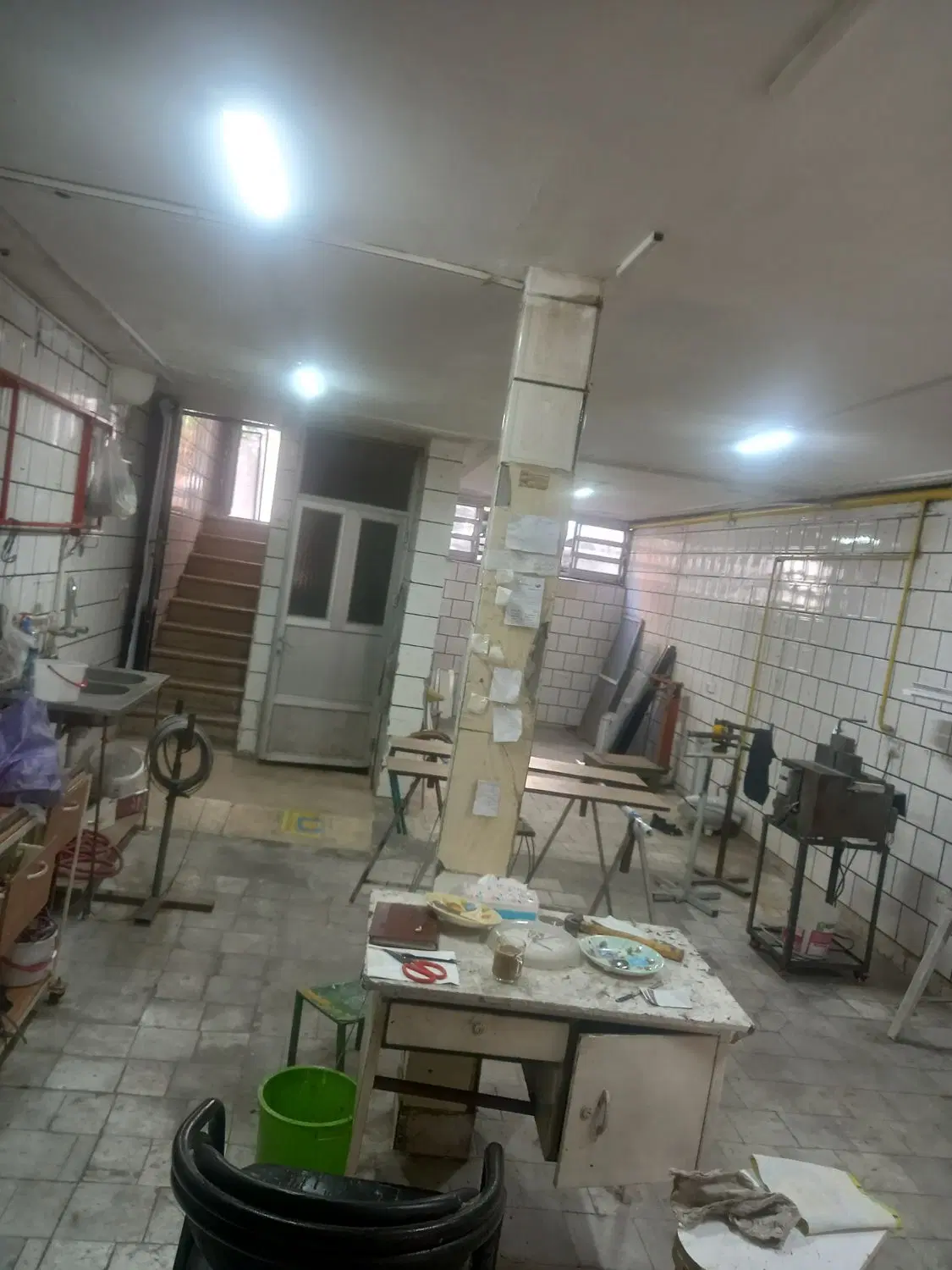 ۶۰متر تجاری چند پله به پایین رهن و اجاره
