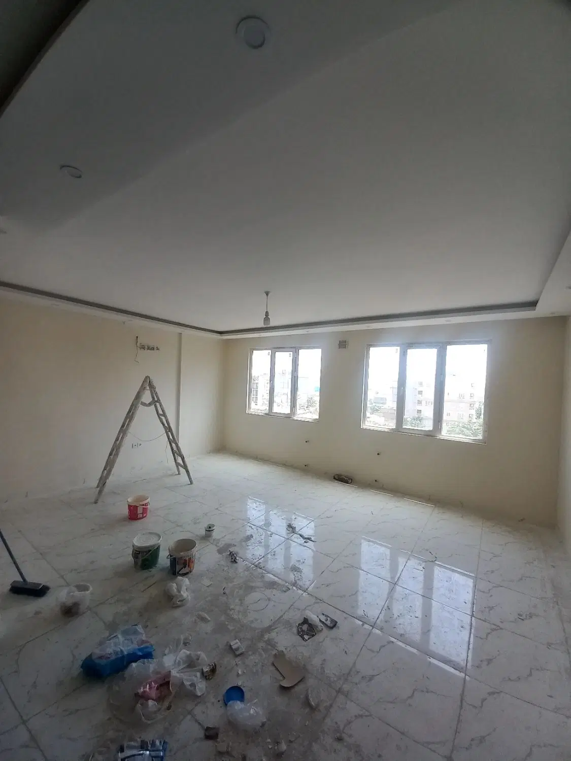 اپارتمان ۱۱۵ متری _ تک واحدی _ نصبیجات فول