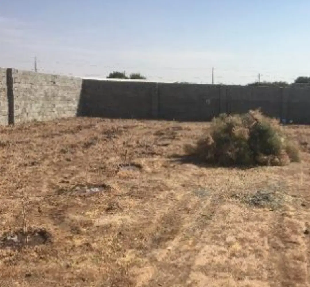 زمین فروشی