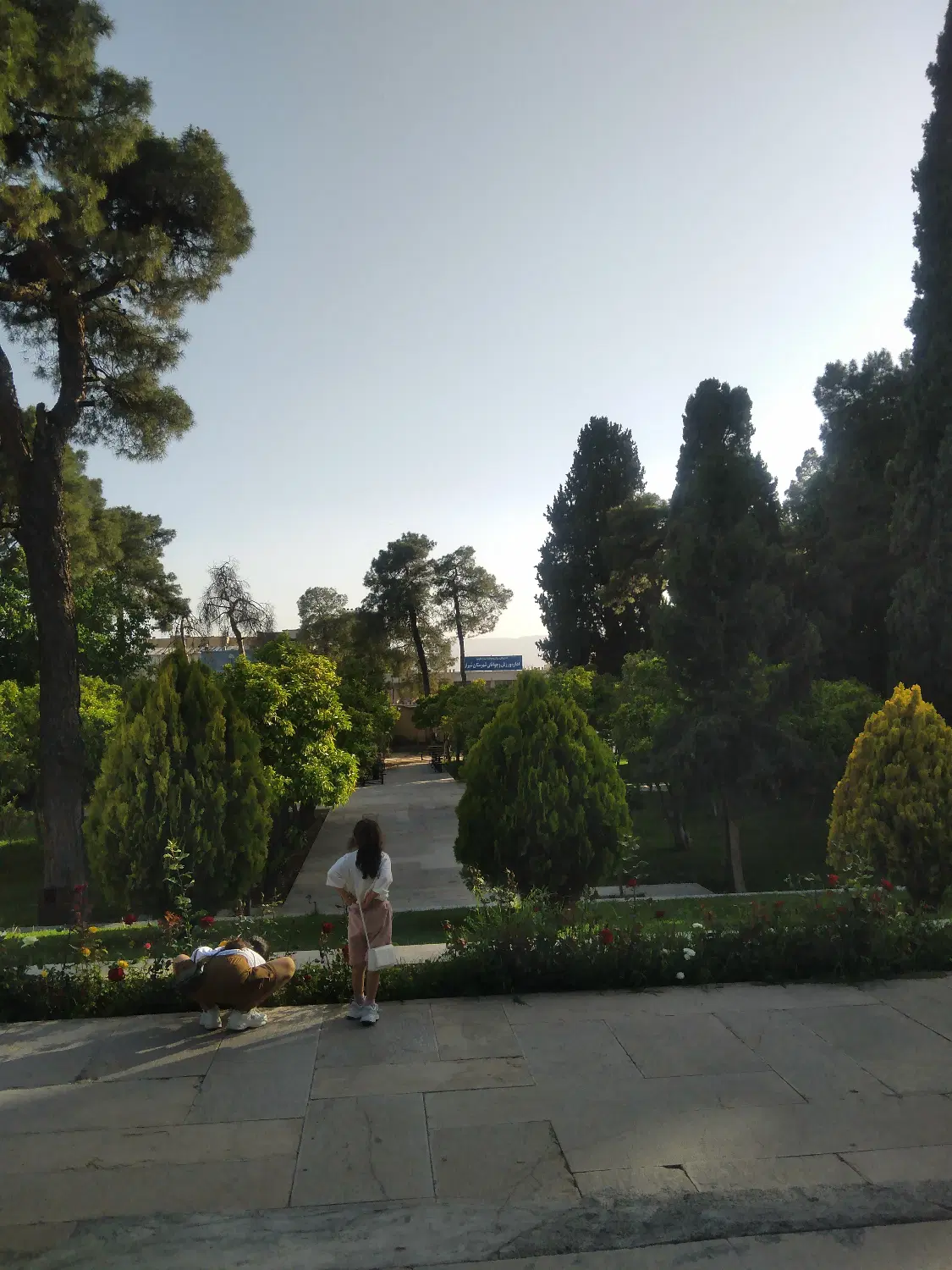 منزل ویلایی کلنگی۴۶۶متر درب حیاط