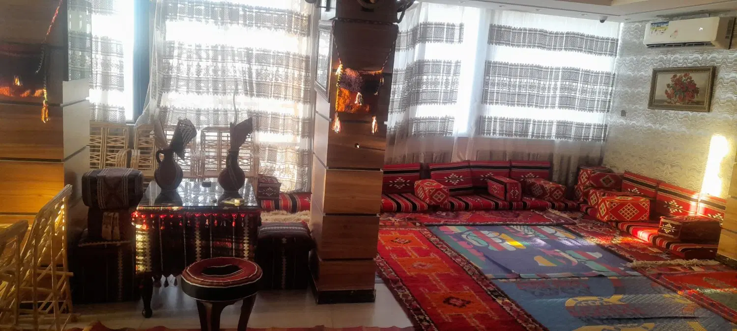 هم خانه