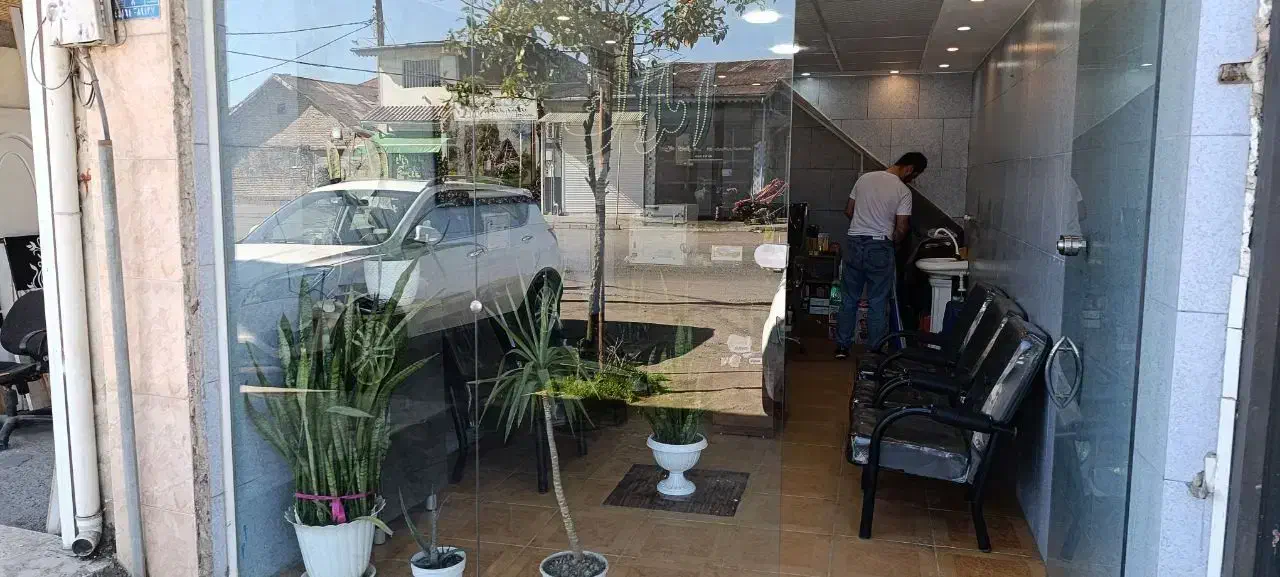 مغازه ۹۶ متری سنددار همراه بالکن