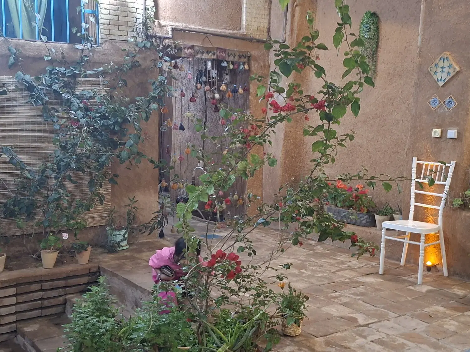 اجاره یک منزل سنتی به صورت مبله فعال