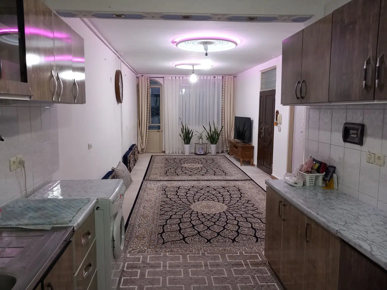 واحد ۷۸ متری کوچه یاس