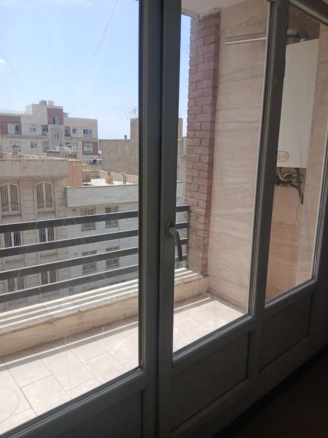 ۹۳ متر شمال مرزداران (املاک)