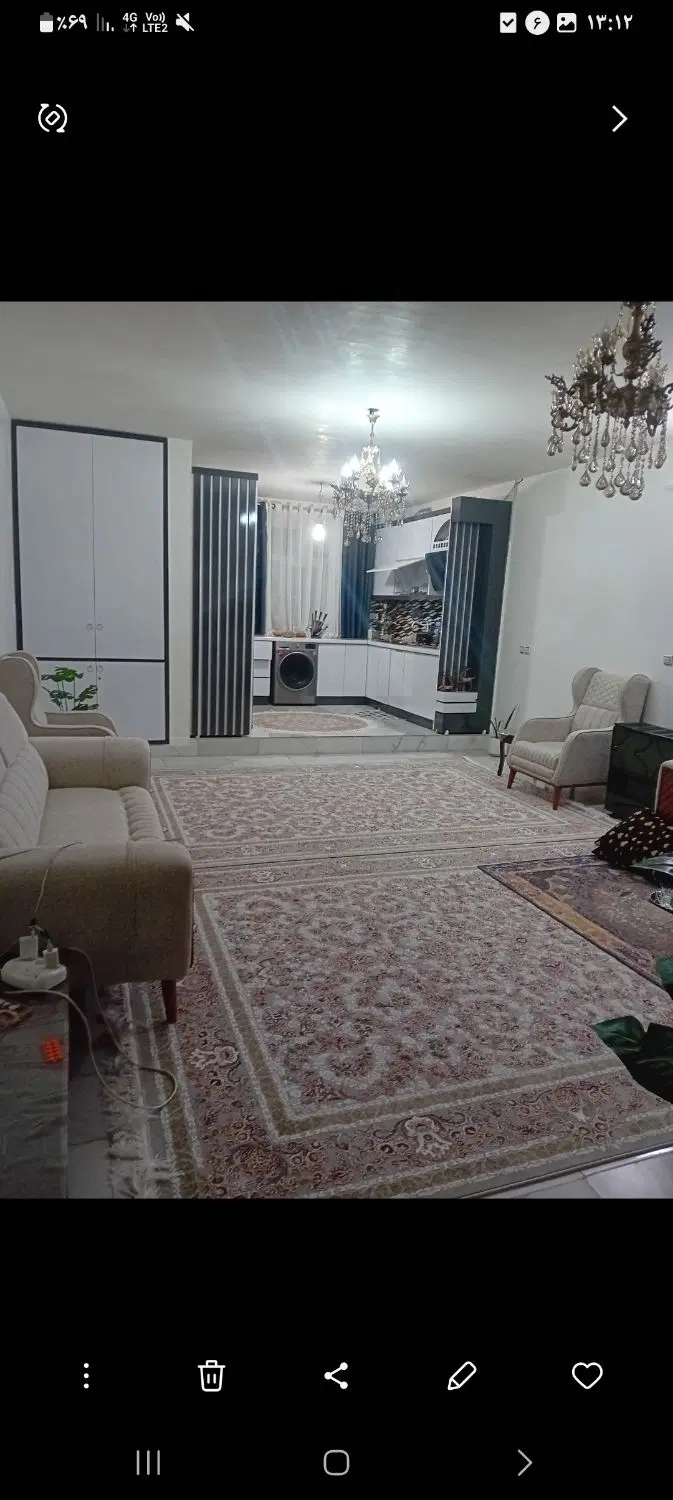 خانه دو طبقه ویلایی بسیار شیک