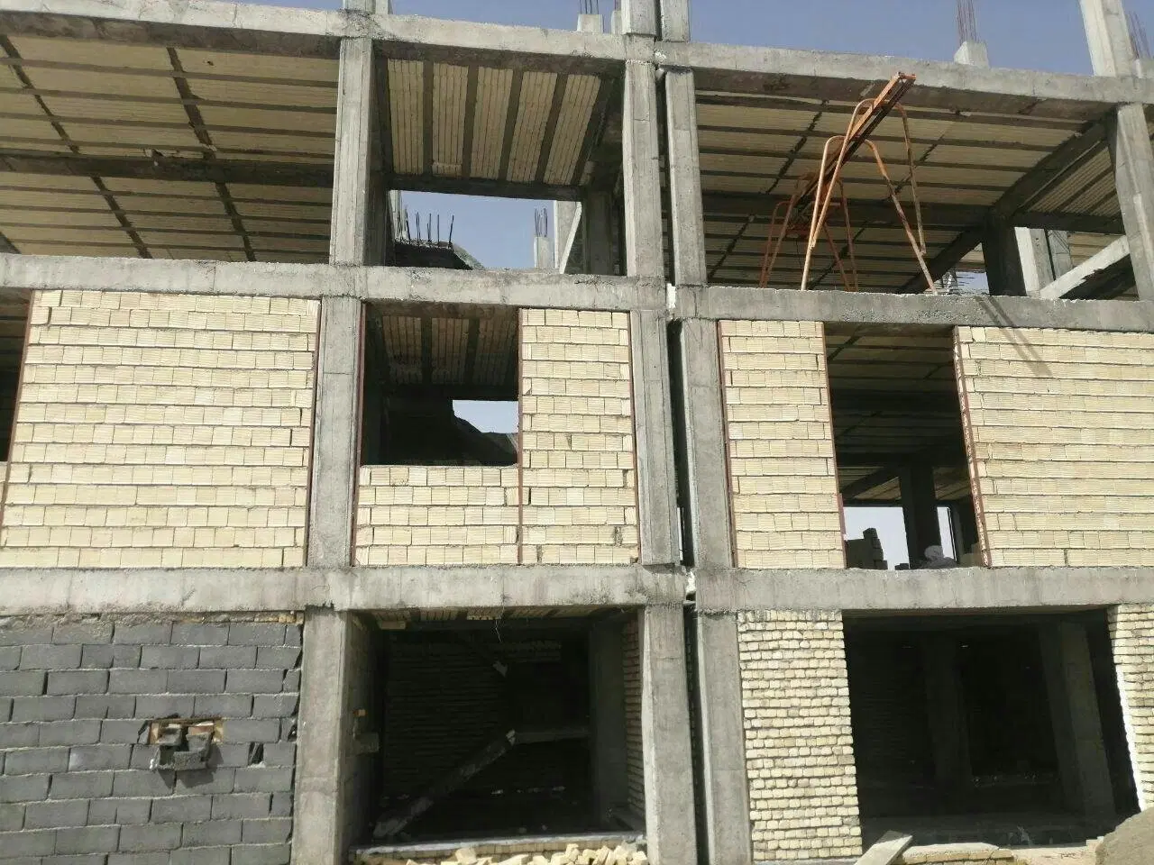 آپارتمان مشاغل آزاد