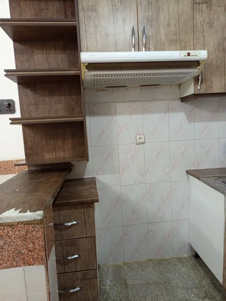 یه خونه دربست ۵۰ متری هست همکف میباشد