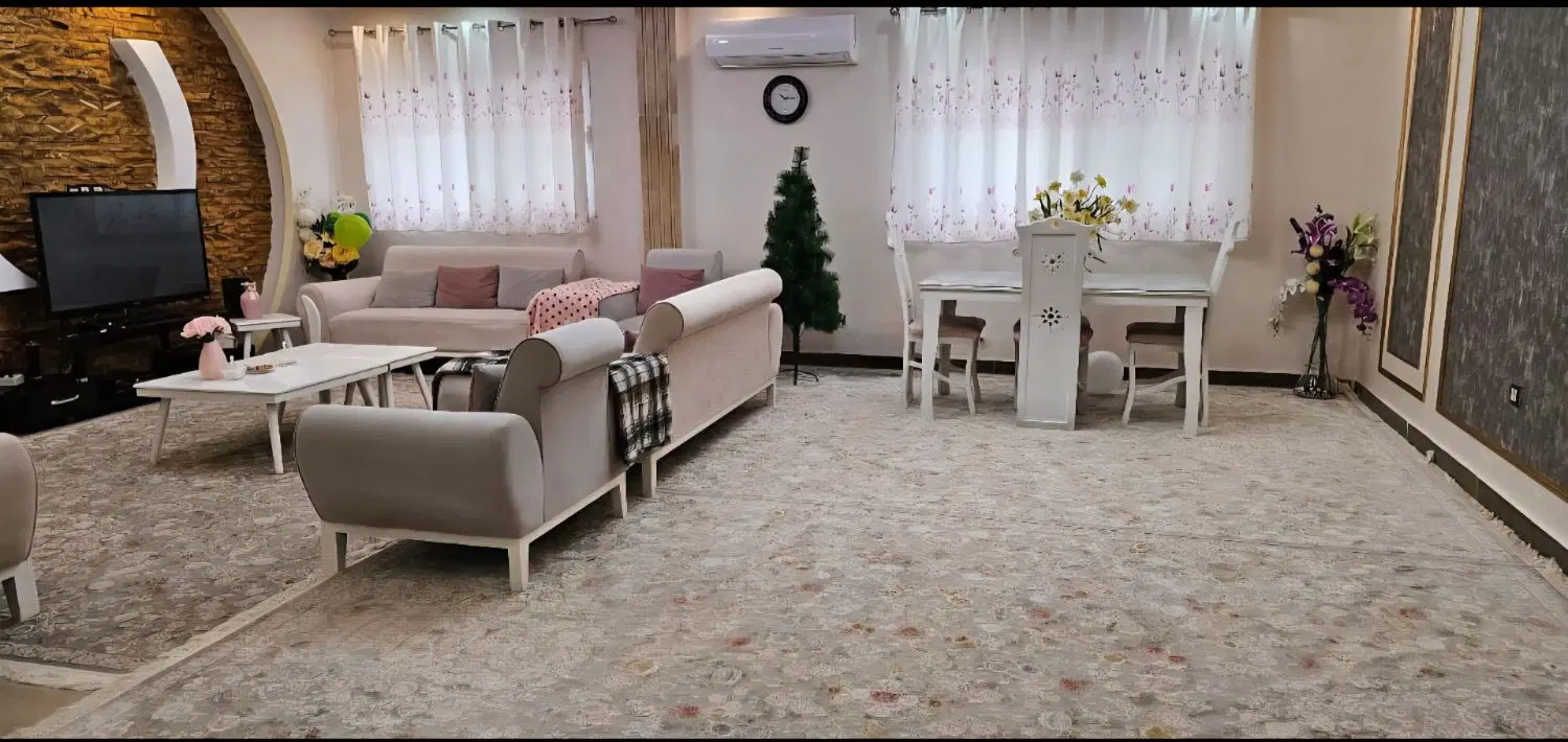 فروش منزل دلباز و خوش‌ساخت با فضای گرم و خانوادگی