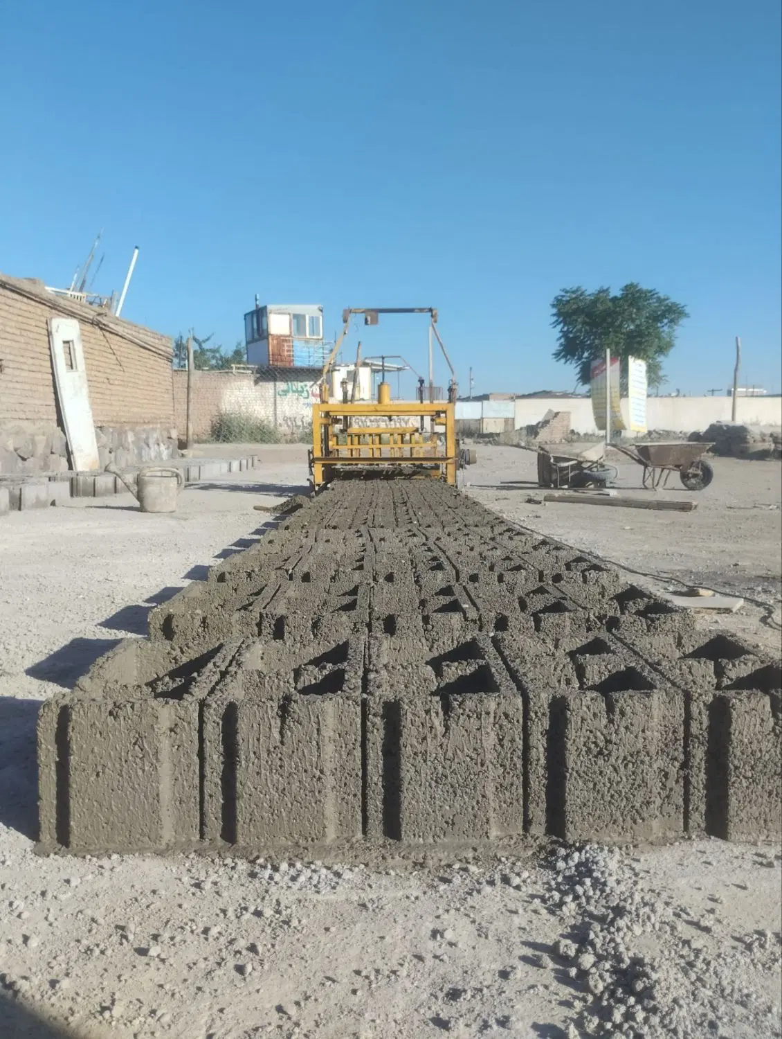 اجاره زمین کارگاهی برای بلوک زنی