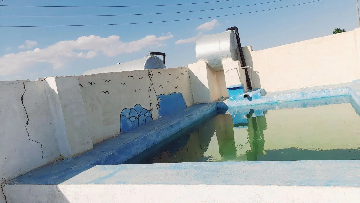 باغ  ۸۰۰ متر خوش ساخت  موقعیت عالی
