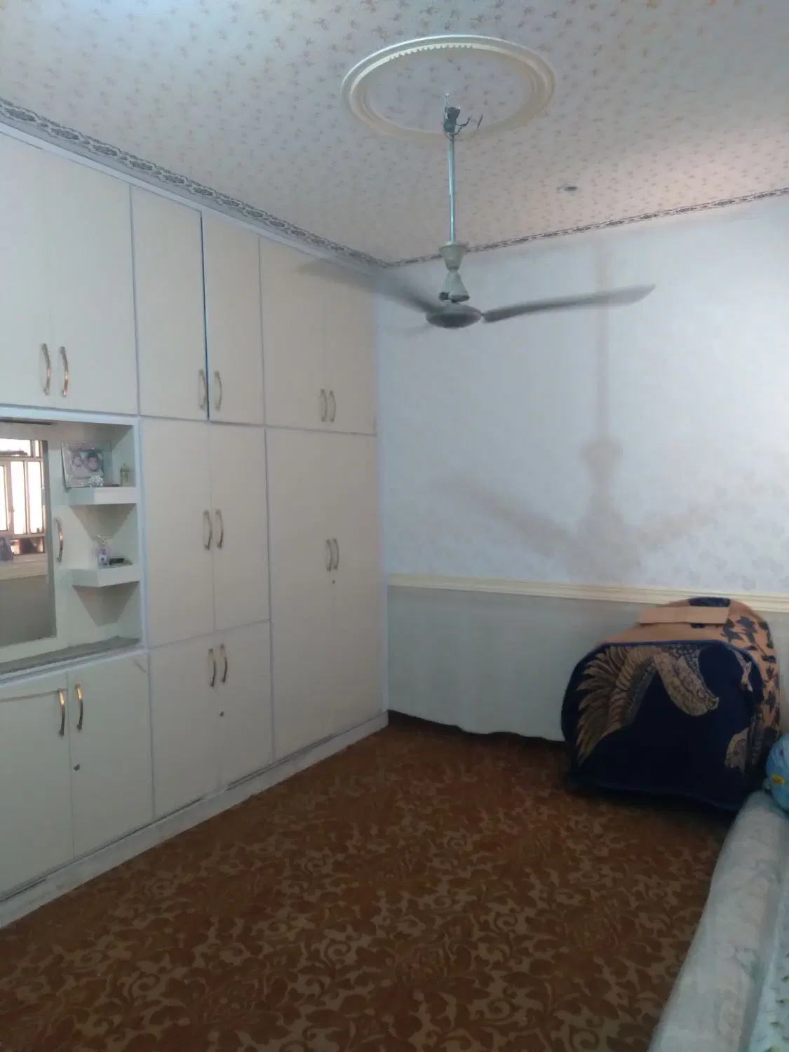 خانه۲۰۰متری نوساز در کوی دانشگاه