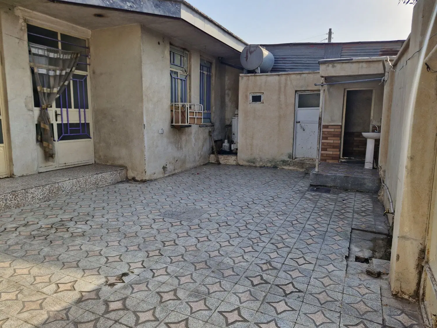 فروش منزل ۱۸۱ متری بهارستان