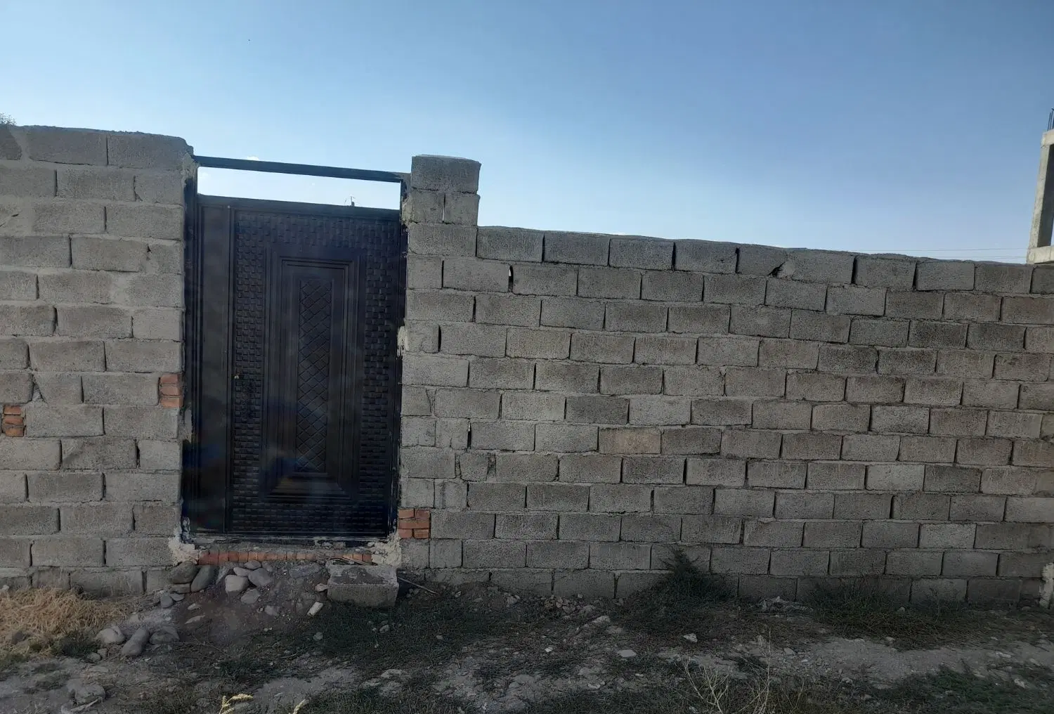زمین مسکونی چاردیواری بهار ۴.باقیمت مناسب